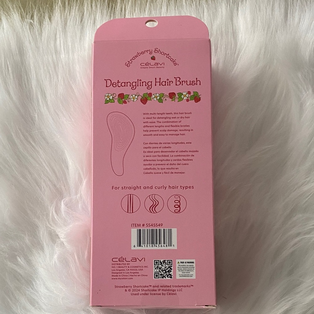 Strawberry Shortcake Pink Detangling Hair NIB - Picture 3 of 3